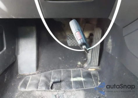 2015 Volkswagen Jetta 1.8T Se z USA, uszkodzony, nr VIN 3VWD17AJ2FM352417